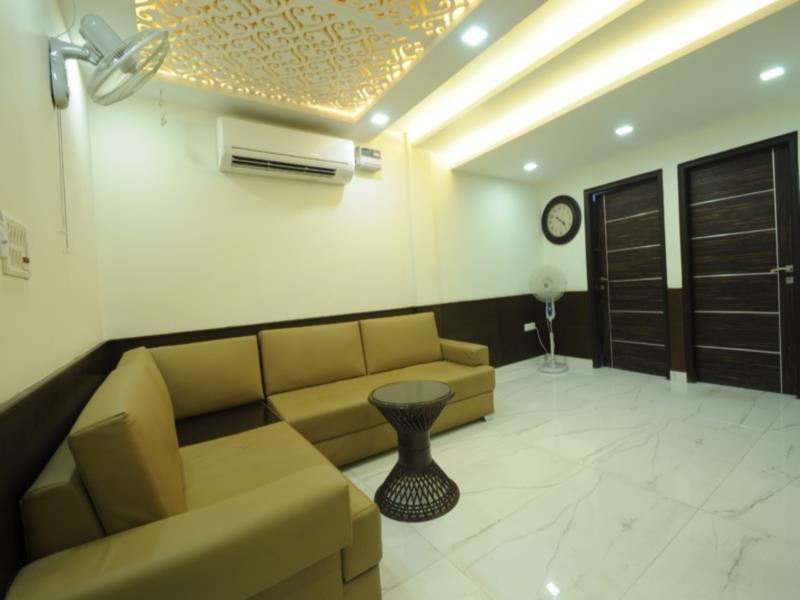 Hotel Hill Palace -Near Karol Bagh Metro Station Delhi  Eksteriør billede