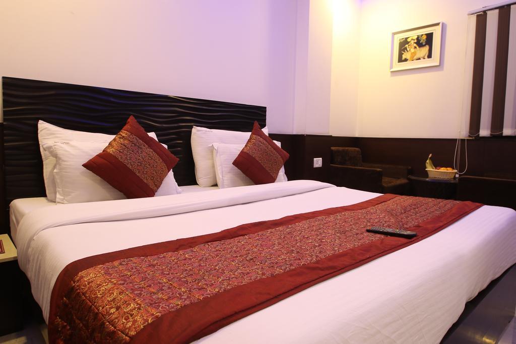 Hotel Hill Palace -Near Karol Bagh Metro Station Delhi  Eksteriør billede