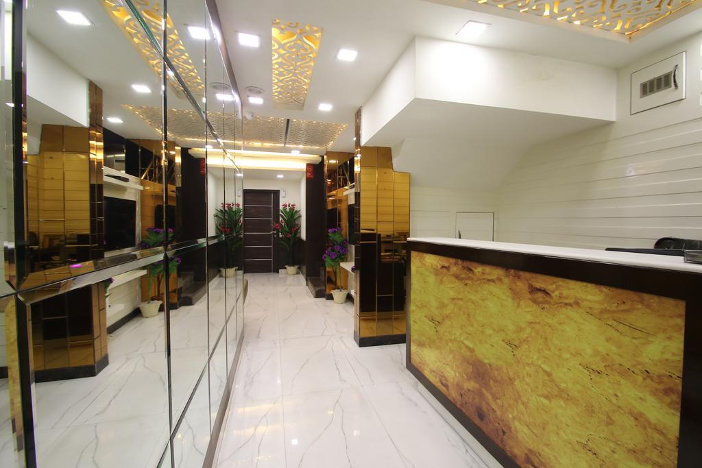 Hotel Hill Palace -Near Karol Bagh Metro Station Delhi  Eksteriør billede