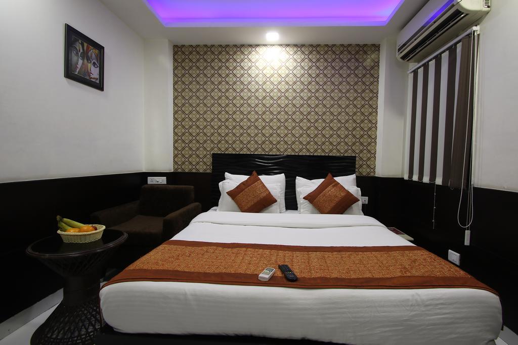 Hotel Hill Palace -Near Karol Bagh Metro Station Delhi  Eksteriør billede