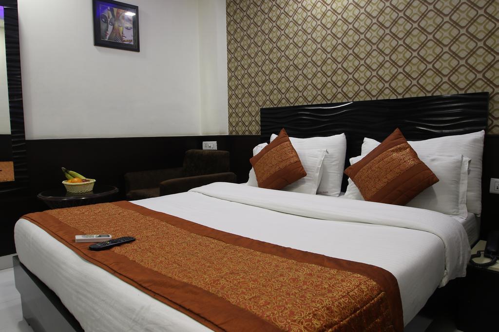 Hotel Hill Palace -Near Karol Bagh Metro Station Delhi  Eksteriør billede